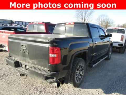 More photos of 2024 GMC Canyon AT4 at Pettijohn Auto Center, MO