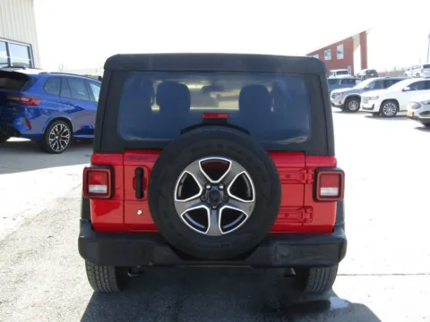 More photos of 2020 Jeep Wrangler Sport S at Pettijohn Auto Center, MO