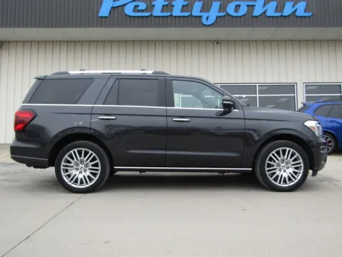 Photos of 2024 Ford Expedition Limited for sale in Bethany, MO at Pettijohn Auto Center