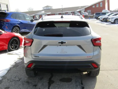 More photos of 2026 Chevrolet Trax 2RS at Pettijohn Auto Center, MO