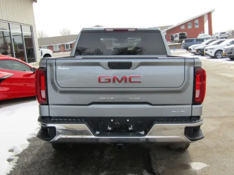 More photos of 2023 GMC Sierra 1500 SLT at Pettijohn Auto Center, MO