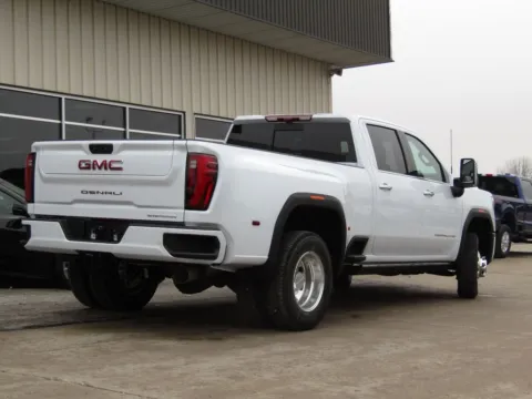 Another view of 2026 GMC Sierra 3500HD Denali for sale in Bethany, MO at Pettijohn Auto Center