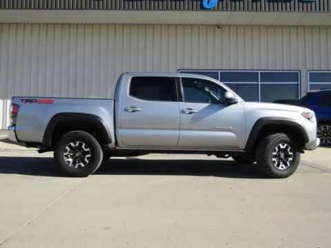 Photos of 2021 Toyota Tacoma for sale in Bethany, MO at Pettijohn Auto Center