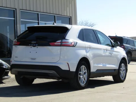 Another view of 2024 Ford Edge SEL for sale in Bethany, MO at Pettijohn Auto Center