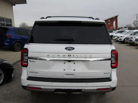 More photos of 2024 Ford Expedition Max Limited at Pettijohn Auto Center, MO