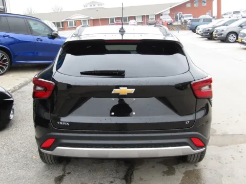 More photos of 2026 Chevrolet Trax LT at Pettijohn Auto Center, MO