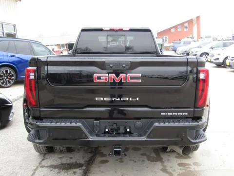 More photos of 2026 GMC Sierra 3500 HD Denali at Pettijohn Auto Center, MO