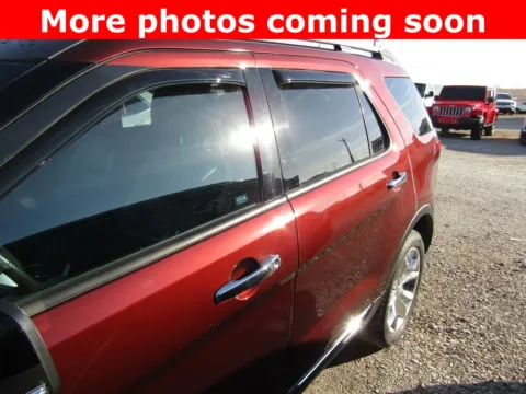 Photos of 2015 Ford Explorer XLT for sale in Bethany, MO at Pettijohn Auto Center