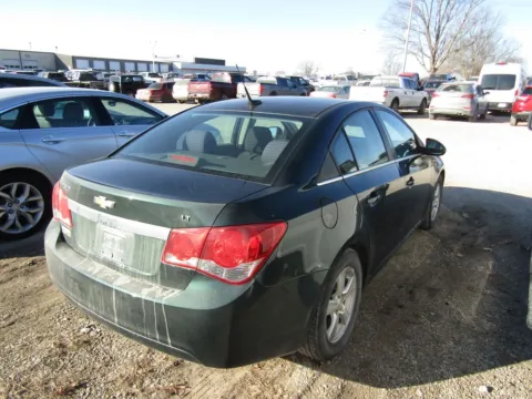 More photos of 2014 Chevrolet Cruze 1LT at Pettijohn Auto Center, MO