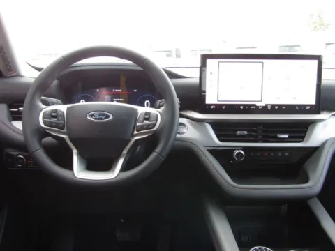 More photos of 2026 Ford Explorer Active at Pettijohn Auto Center, MO