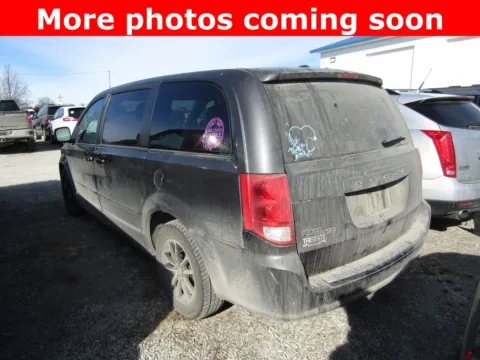 Another view of 2016 Dodge Grand Caravan SE for sale in Bethany, MO at Pettijohn Auto Center