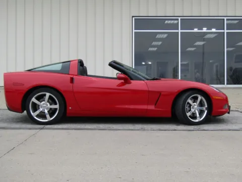 Photos of 2009 Chevrolet Corvette for sale in Bethany, MO at Pettijohn Auto Center