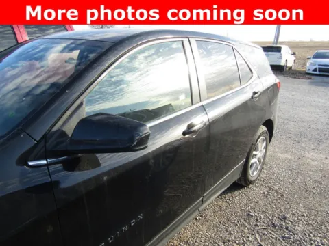 Photos of 2024 Chevrolet Equinox LT for sale in Bethany, MO at Pettijohn Auto Center