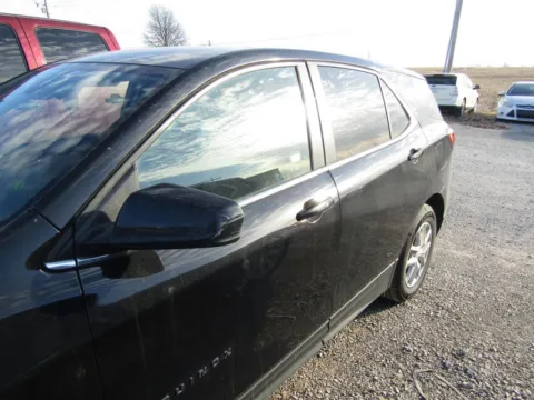 Photos of 2024 Chevrolet Equinox LT for sale in Bethany, MO at Pettijohn Auto Center