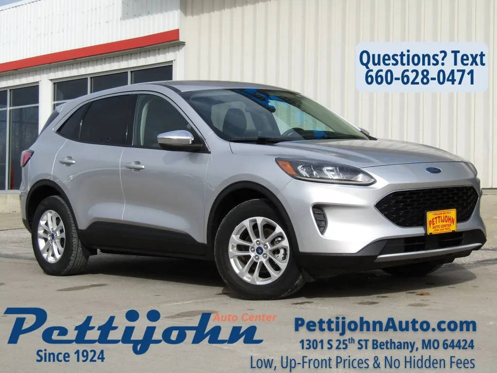 Used 2020 Ford Escape SE with VIN 1FMCU9G68LUA77210 for sale in Kansas City