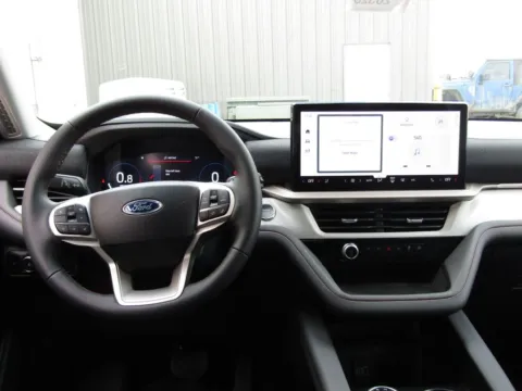 More photos of 2026 Ford Explorer Active at Pettijohn Auto Center, MO