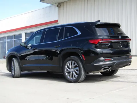 More photos of 2025 Buick Enclave Preferred at Pettijohn Auto Center, MO