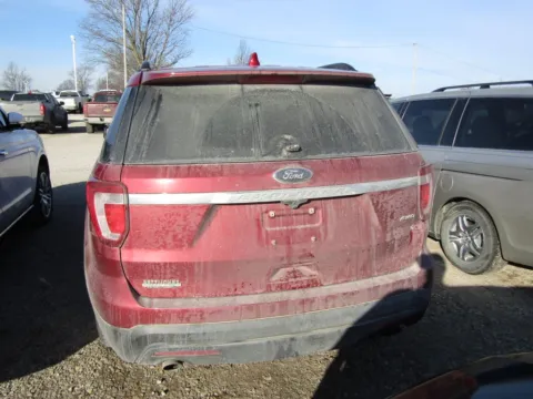 More photos of 2017 Ford Explorer at Pettijohn Auto Center, MO