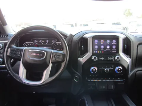 More photos of 2019 GMC Sierra 1500 SLT at Pettijohn Auto Center, MO