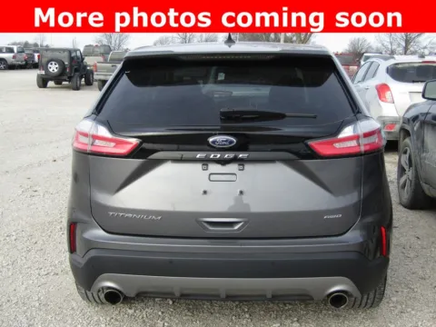 More photos of 2024 Ford Edge Titanium at Pettijohn Auto Center, MO