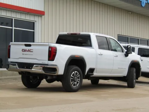 Another view of 2026 GMC Sierra 2500HD SLT for sale in Bethany, MO at Pettijohn Auto Center