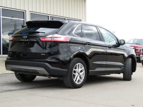 Another view of 2024 Ford Edge SEL for sale in Bethany, MO at Pettijohn Auto Center