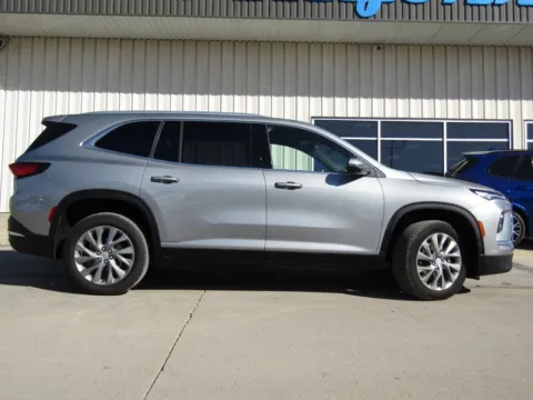 Photos of 2025 Buick Enclave Preferred for sale in Bethany, MO at Pettijohn Auto Center