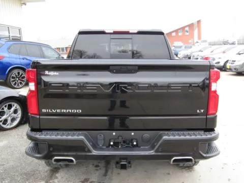 More photos of 2021 Chevrolet Silverado 1500 LT Trail Boss at Pettijohn Auto Center, MO