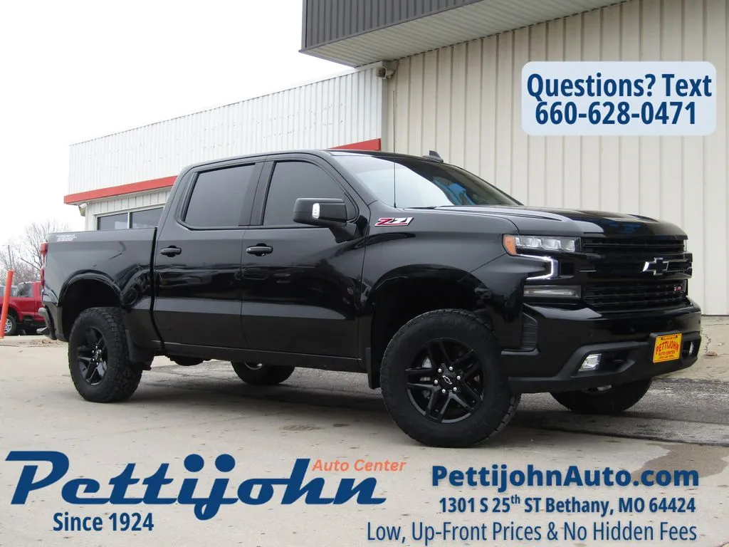 Used 2021 Chevrolet Silverado 1500 LT Trail Boss with VIN 3GCPYFEDXMG173189 for sale in Kansas City