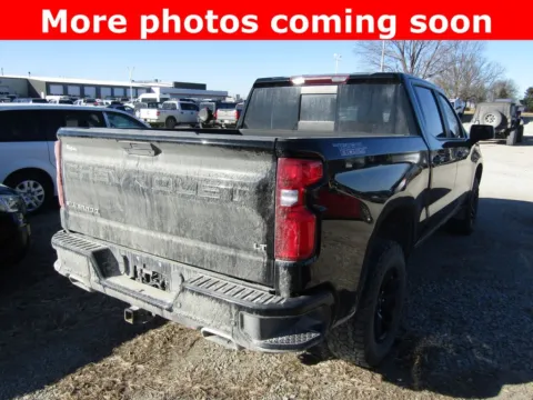 More photos of 2021 Chevrolet Silverado 1500 LT Trail Boss at Pettijohn Auto Center, MO