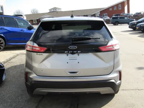 More photos of 2024 Ford Edge SEL at Pettijohn Auto Center, MO