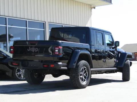 Another view of 2026 Jeep Gladiator Rubicon X for sale in Bethany, MO at Pettijohn Auto Center