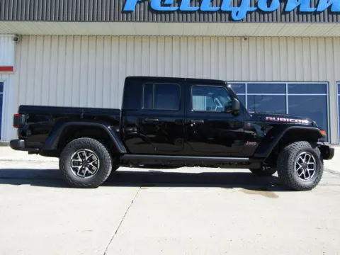 Photos of 2026 Jeep Gladiator Rubicon X for sale in Bethany, MO at Pettijohn Auto Center