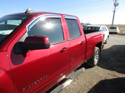 Photos of 2018 Chevrolet Silverado 1500 LT for sale in Bethany, MO at Pettijohn Auto Center