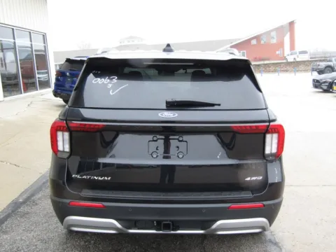 More photos of 2026 Ford Explorer Platinum at Pettijohn Auto Center, MO