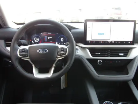 More photos of 2026 Ford Explorer Active at Pettijohn Auto Center, MO