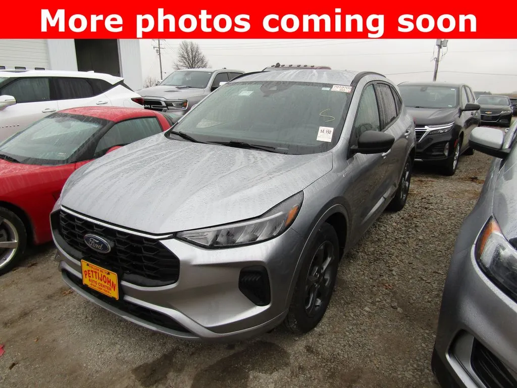 Silver 2024 Ford Escape ST-Line for sale in Bethany, MO