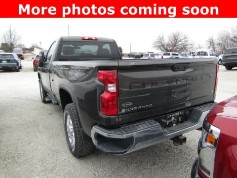 Another view of 2022 Chevrolet Silverado 3500HD LT for sale in Bethany, MO at Pettijohn Auto Center