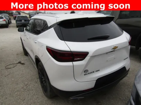 Another view of 2023 Chevrolet Blazer Premier for sale in Bethany, MO at Pettijohn Auto Center