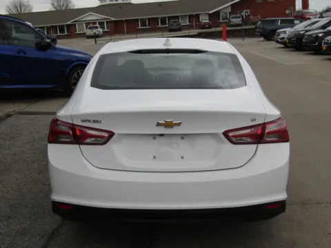 More photos of 2022 Chevrolet Malibu LT at Pettijohn Auto Center, MO
