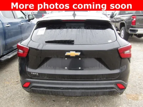 More photos of 2025 Chevrolet Trax LS at Pettijohn Auto Center, MO