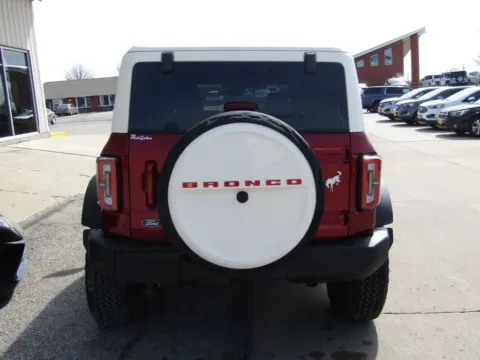 More photos of 2026 Ford Bronco Outer Banks at Pettijohn Auto Center, MO