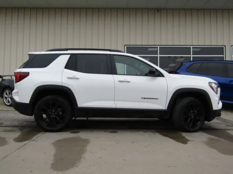 Photos of 2026 GMC Terrain Elevation for sale in Bethany, MO at Pettijohn Auto Center