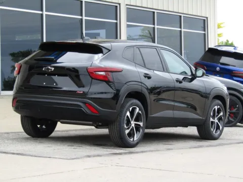 Another view of 2026 Chevrolet Trax 1RS for sale in Bethany, MO at Pettijohn Auto Center