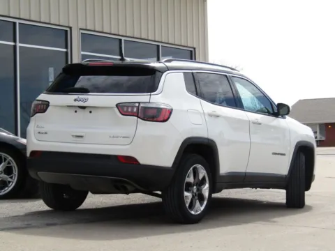 Another view of 2019 Jeep Compass Limited for sale in Bethany, MO at Pettijohn Auto Center