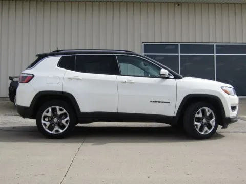 Photos of 2019 Jeep Compass Limited for sale in Bethany, MO at Pettijohn Auto Center