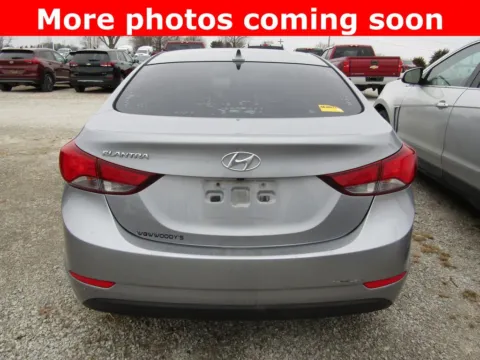 More photos of 2015 Hyundai Elantra SE at Pettijohn Auto Center, MO