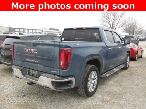 More photos of 2024 GMC Sierra 1500 SLT at Pettijohn Auto Center, MO