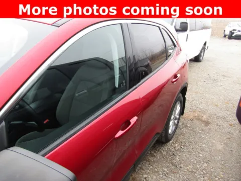 Photos of 2022 Ford Escape SE for sale in Bethany, MO at Pettijohn Auto Center