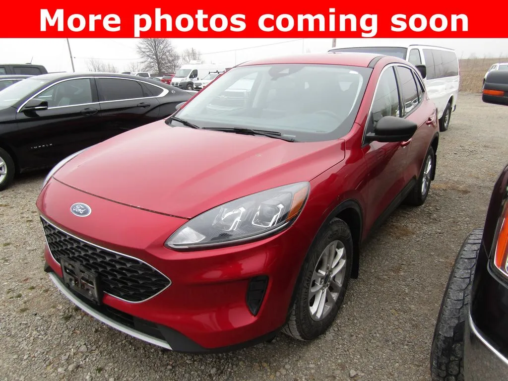 2022 Ford Escape SE